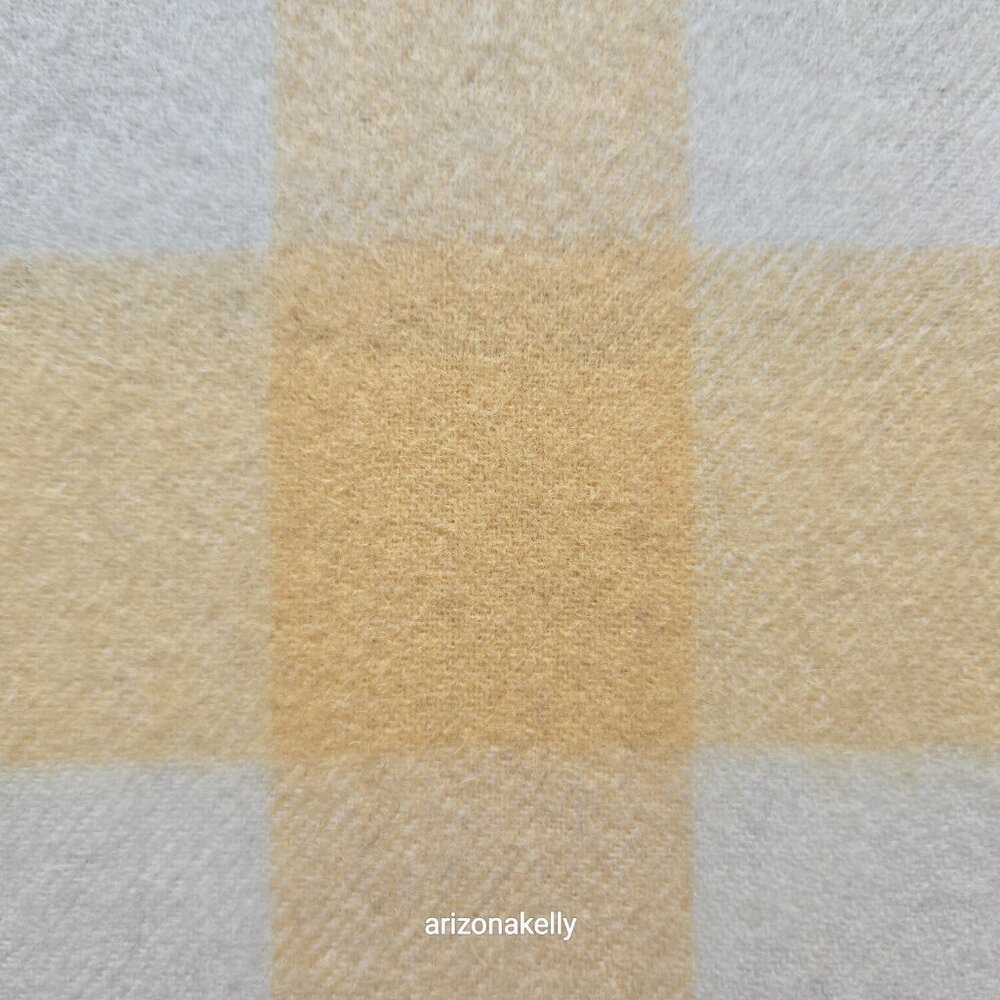 NWOT Kiltane of Scotland Lambswool Scarf Yellow, Grey, Cream - Picture 8 of 12